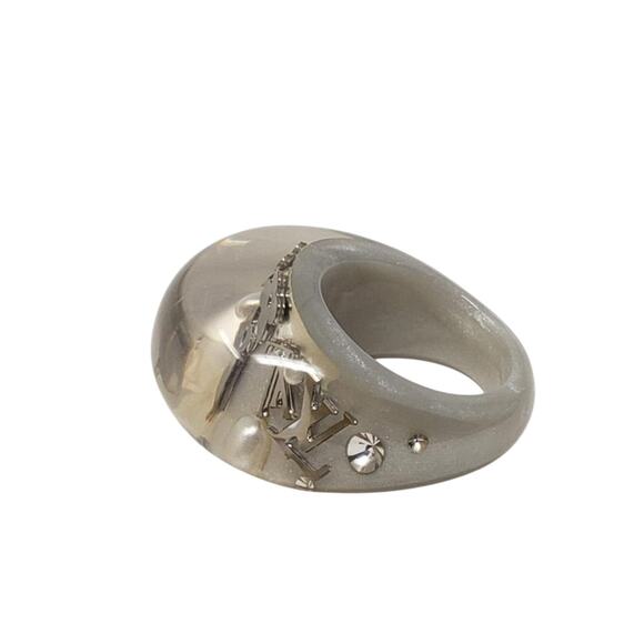 Louis Vuitton Grey Clear Inclusion silver charm ring 6 ¼ US - Picture 5 of 8
